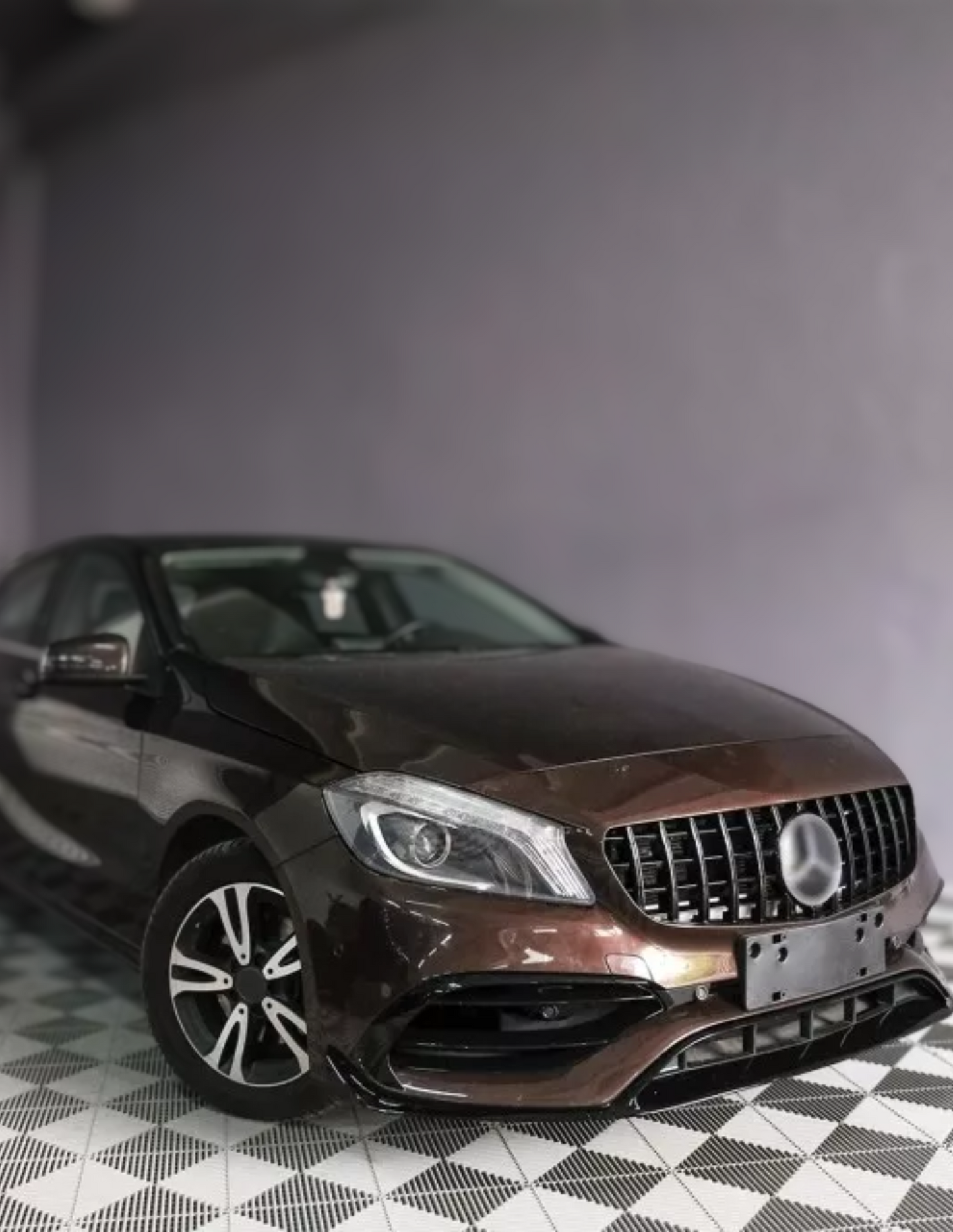 Paraurti anteriore A45 AMG Look (Classe A W176)